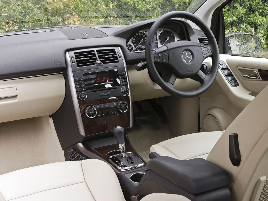  Mercedes-Benz B200 Turbo 2005 года  (AU) (фото 11 из 21)